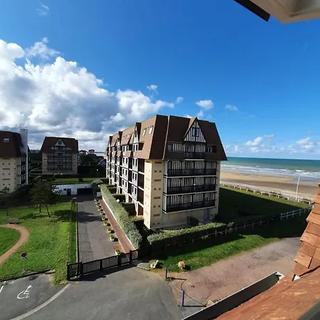 Seaside With Tennis And Swimming Pool Apartment *